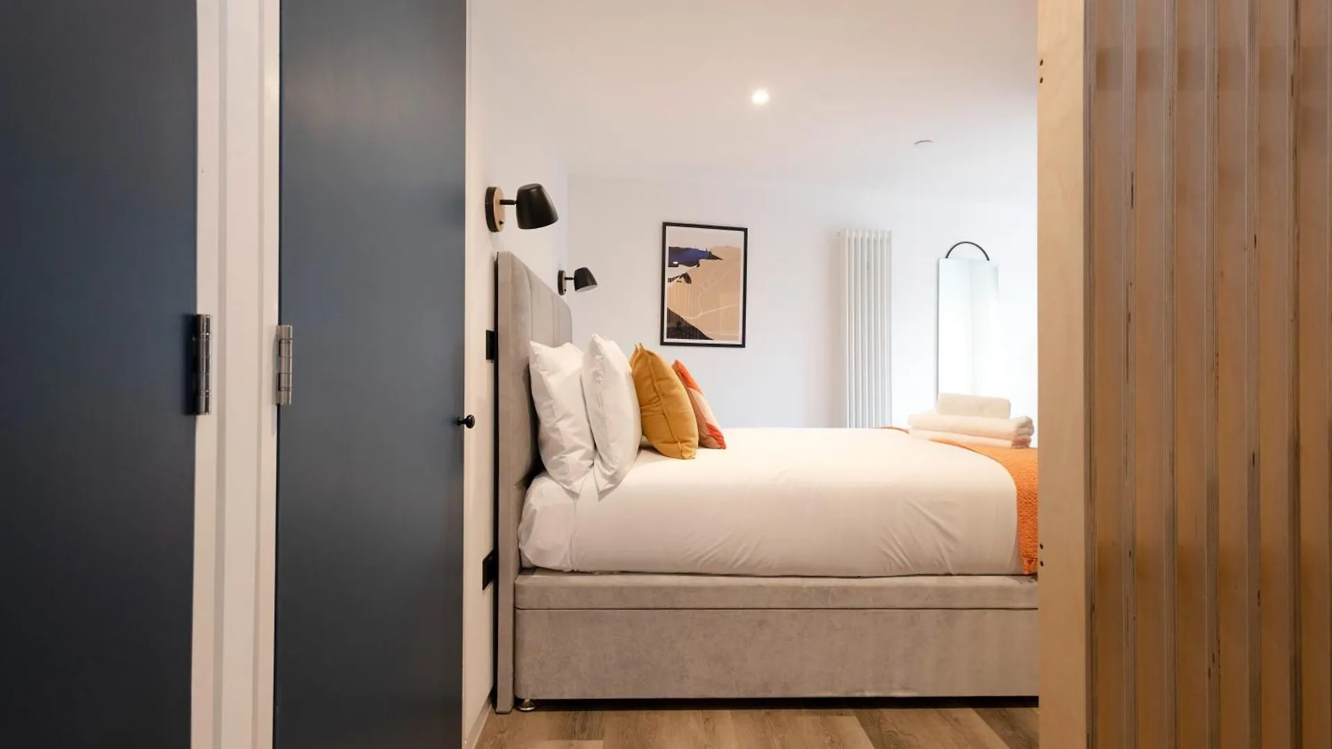 Charming Studios Near Holyrood Park & Calton Hill EDI