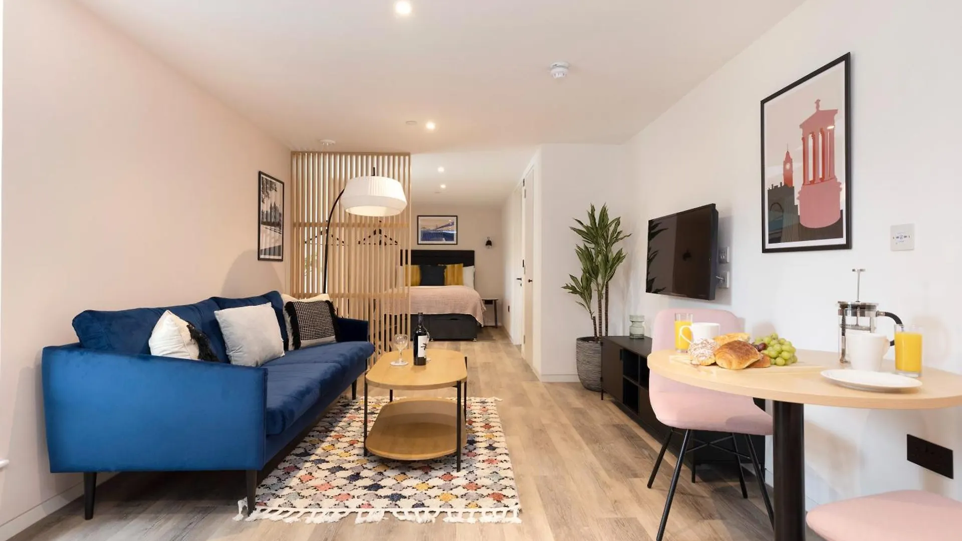 Charming Studios Near Holyrood Park & Calton Hill Edimburgo Appartamento
