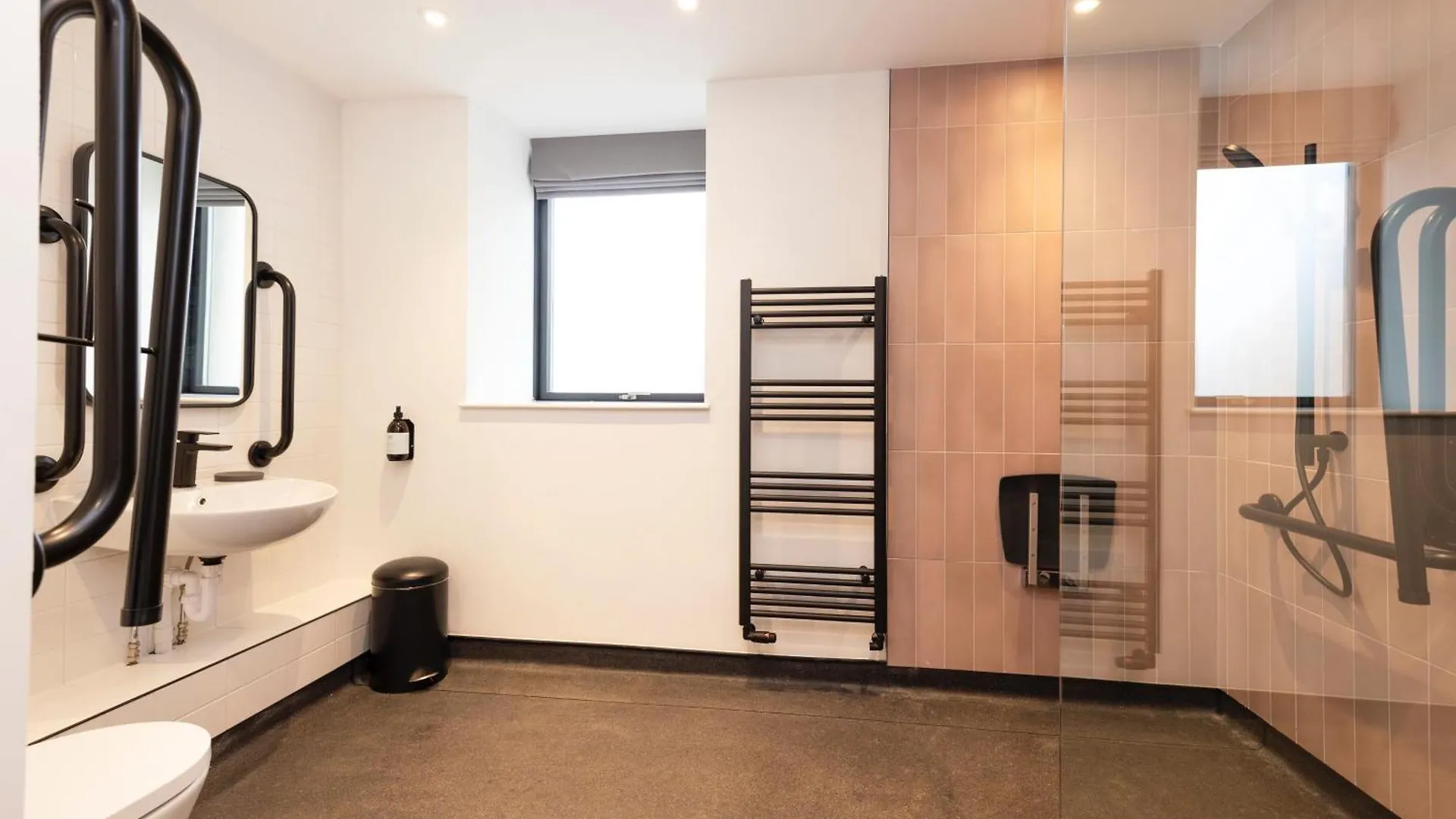 Charming Studios Near Holyrood Park & Calton Hill Edimburgo Regno Unito