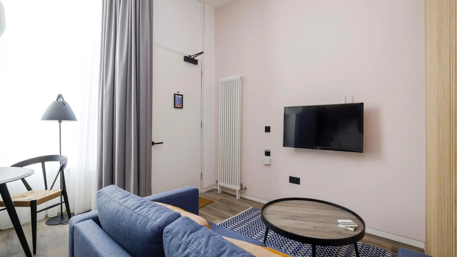 Charming Studios Near Holyrood Park & Calton Hill Edimburgo 0*,