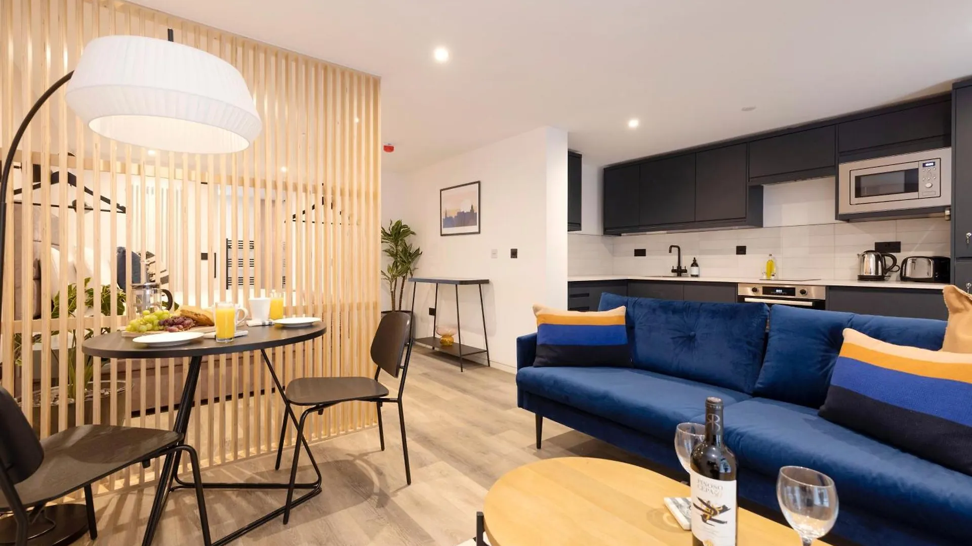 Charming Studios Near Holyrood Park & Calton Hill Edimburgo 0*,  Regno Unito