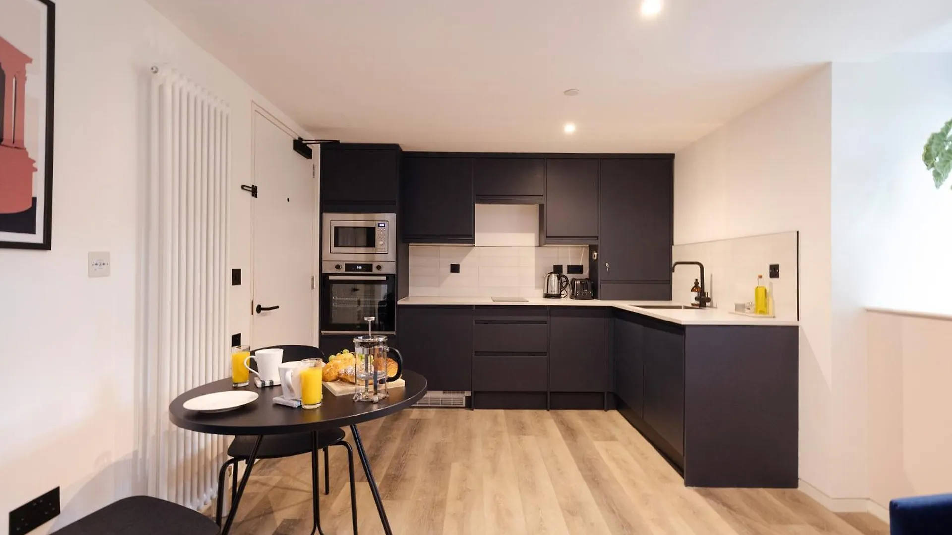 Appartamento Charming Studios Near Holyrood Park & Calton Hill Edimburgo Regno Unito