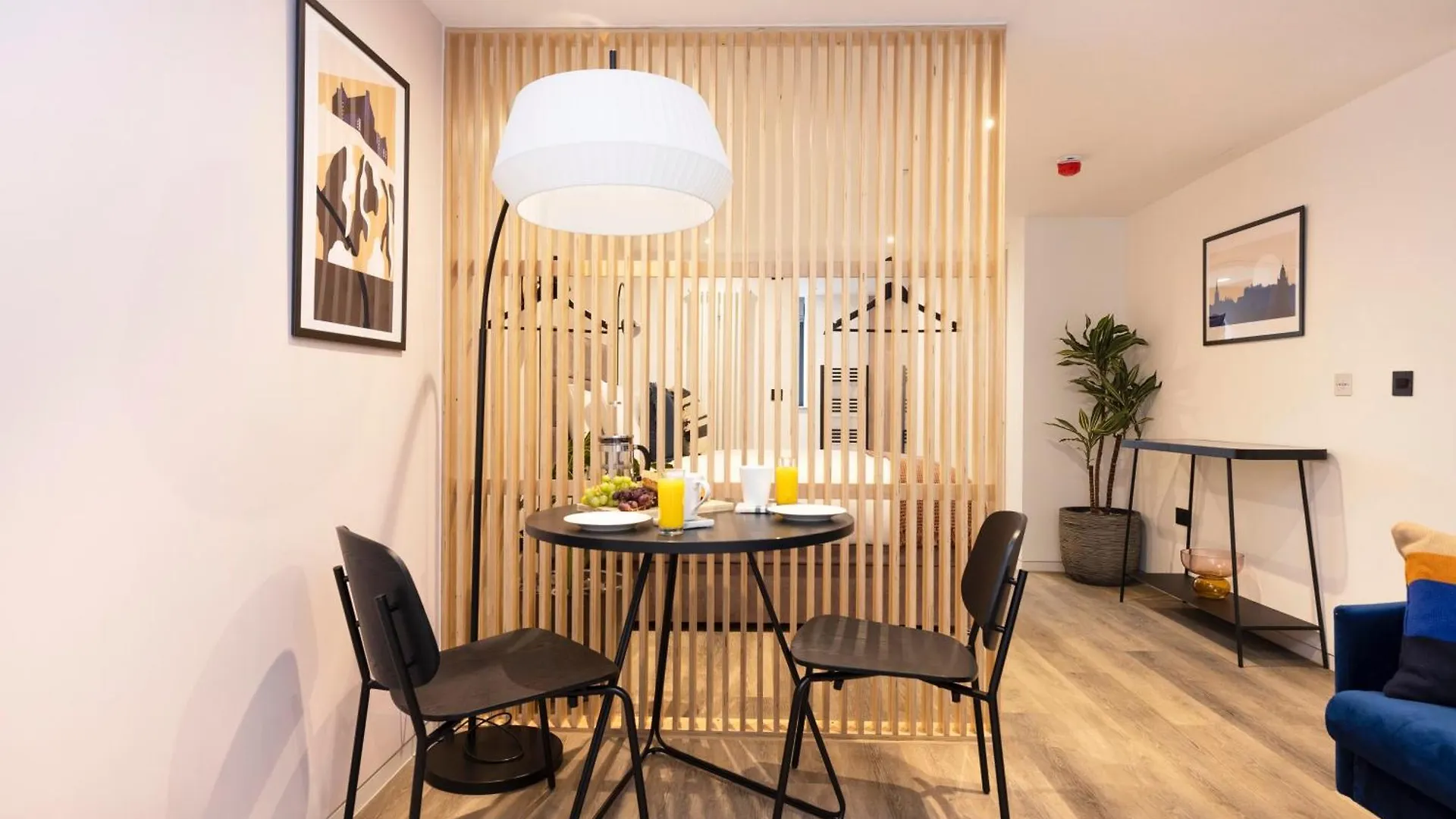 Charming Studios Near Holyrood Park & Calton Hill Edimburgo