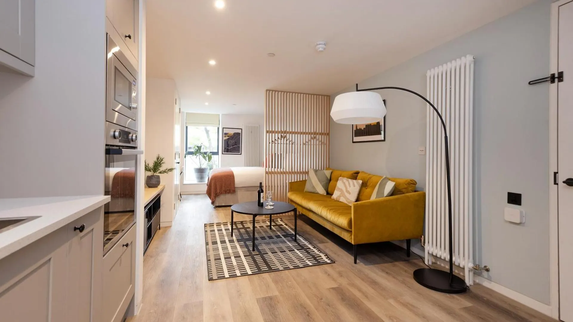 Charming Studios Near Holyrood Park & Calton Hill Edimburgo 0*,